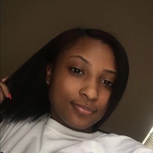 Meet your Posher, Cajuana